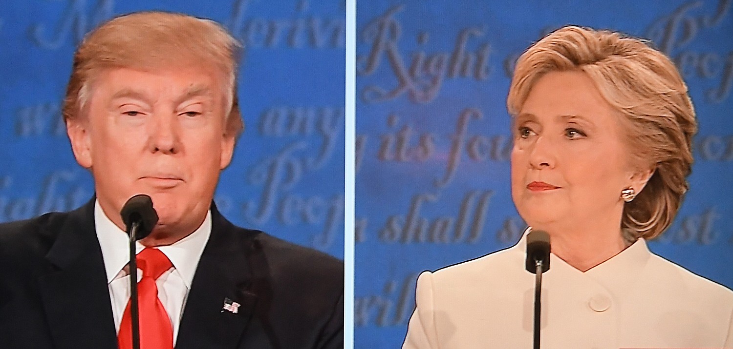 Republican Donald Trump and Democrat Hillary Clinton meet for third presidential debate in St. Louis, Oct. 19, 2016.